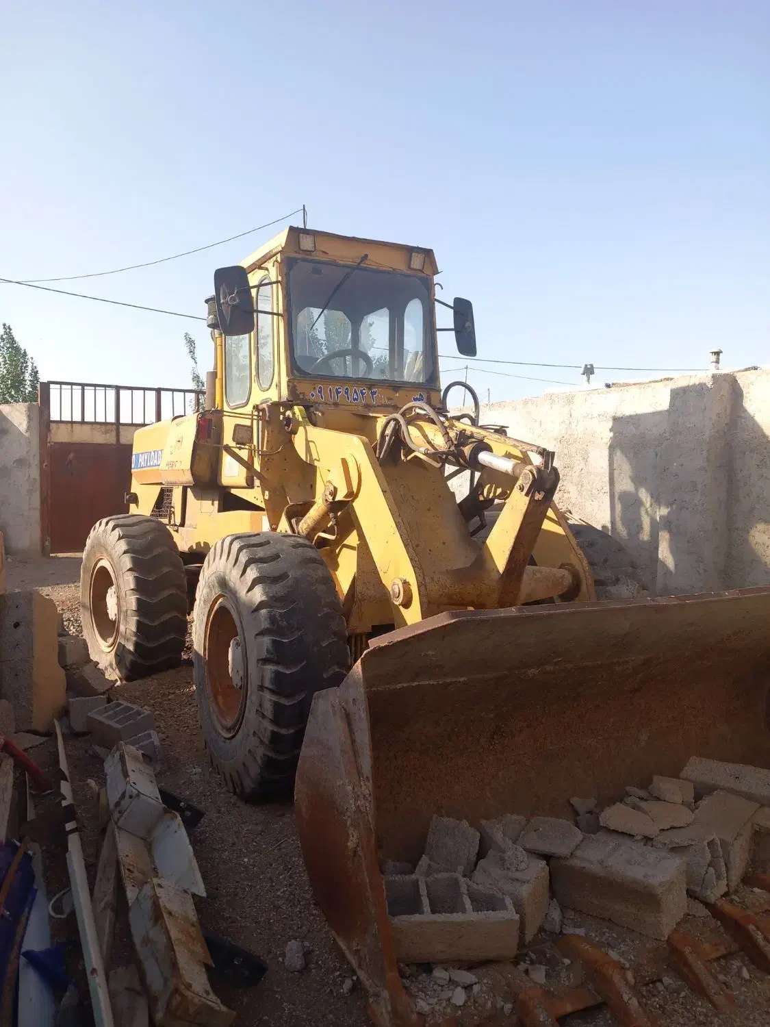 لودر ۵۲۰|خودرو سنگین|اردبیل, |دیوار