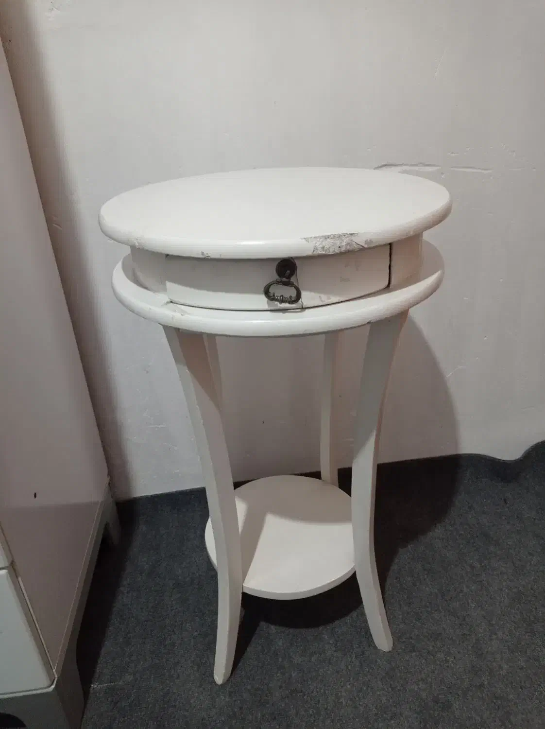 میز تلفن سفید|میز تلفن|خرم‌آباد, |دیوار