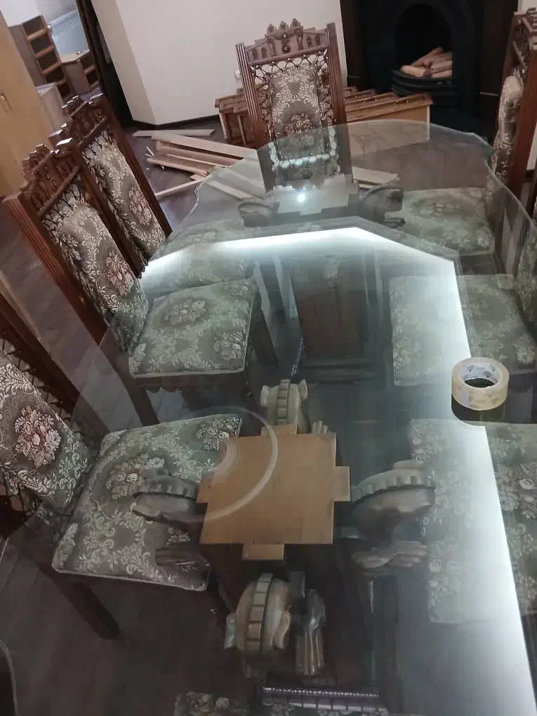 مبل با میز نهار خوری سلطنتی چوب روس اصل|مبلمان خانگی و میز عسلی|تهران, قیطریه|دیوار