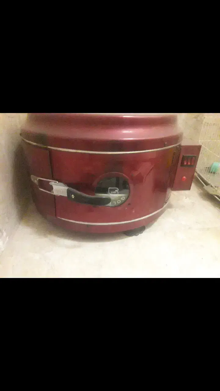 تلویزیون و یک سری وسایل خونه|رایانه رومیزی|بیرجند, |دیوار