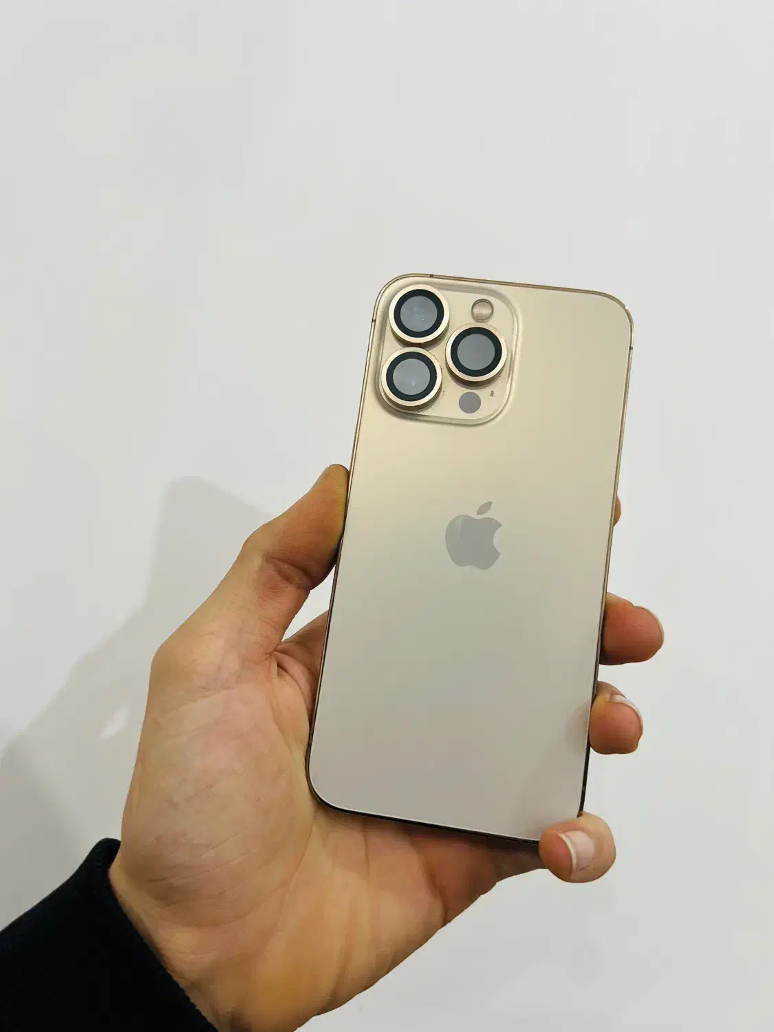 13 پرو|موبایل|شاهین دژ, |دیوار