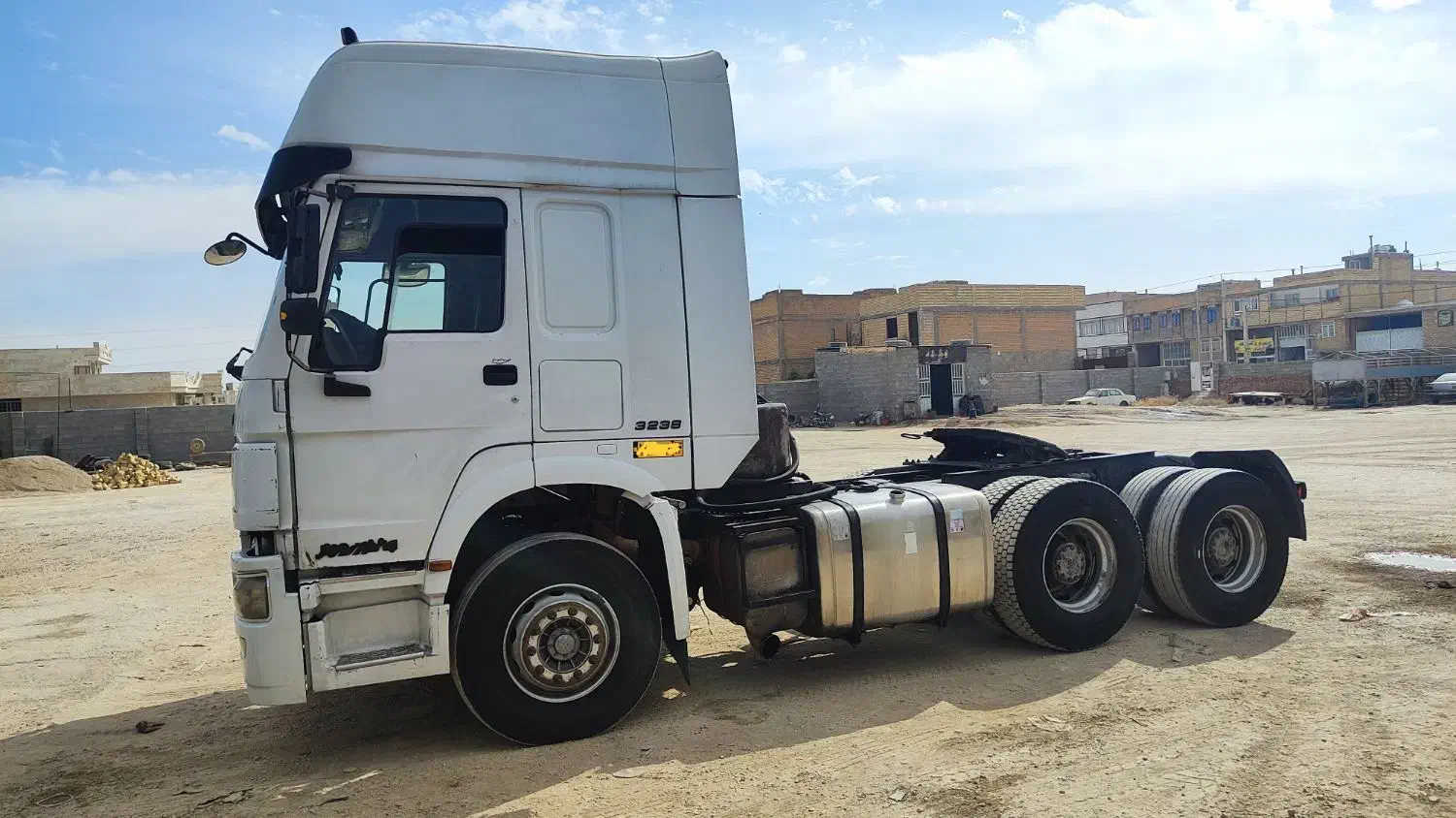 کشنده هوو( فراز)|خودرو سنگین|مرودشت, گندم|دیوار