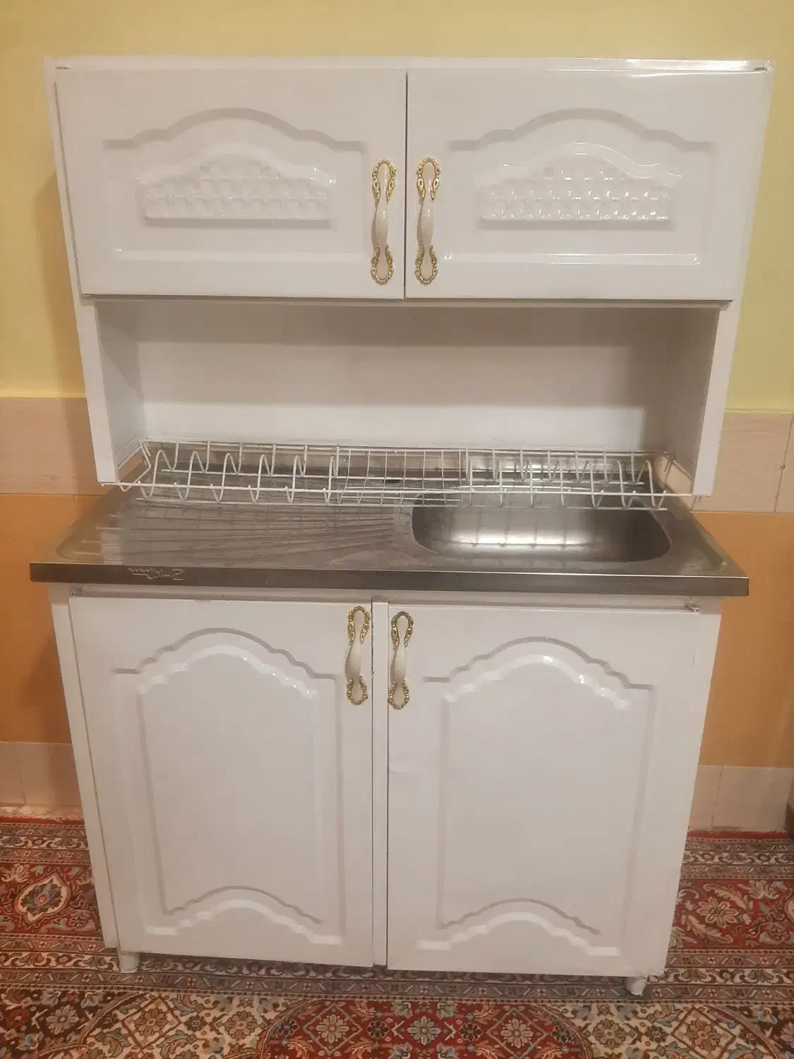 کابینت 4 سرویس کامل  تمیز وزیبا|مصالح و تجهیزات ساختمان|بروجرد, |دیوار