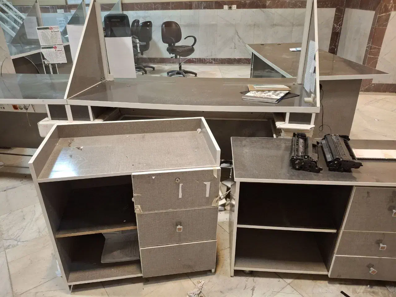 میز وباجه|دفتر کار|سنندج, |دیوار