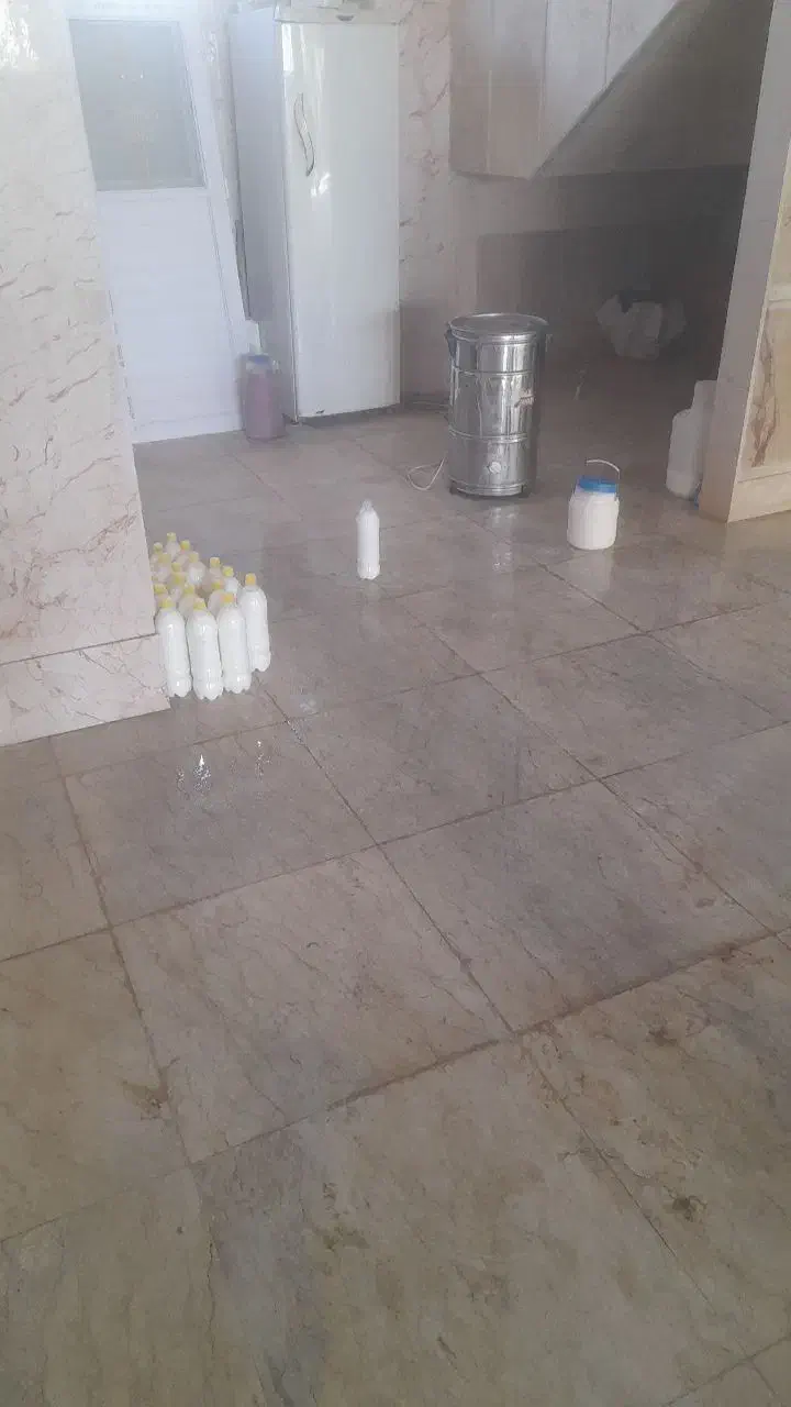 دوغ|خوردنی و آشامیدنی|هشتگرد, شهرک دانش|دیوار