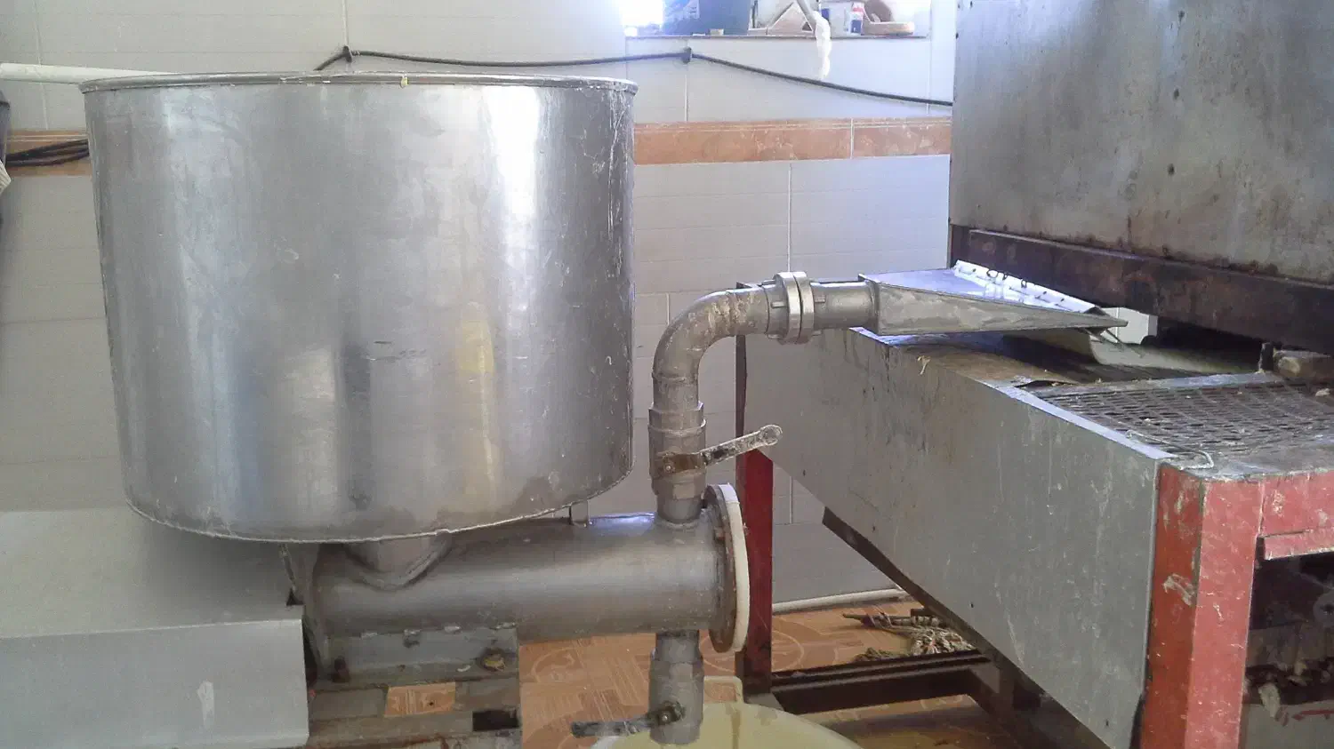 میز نانوایی و شیرینی و شاطر برقی و خمیر پهن کن|فروشگاه و مغازه|زرند, |دیوار