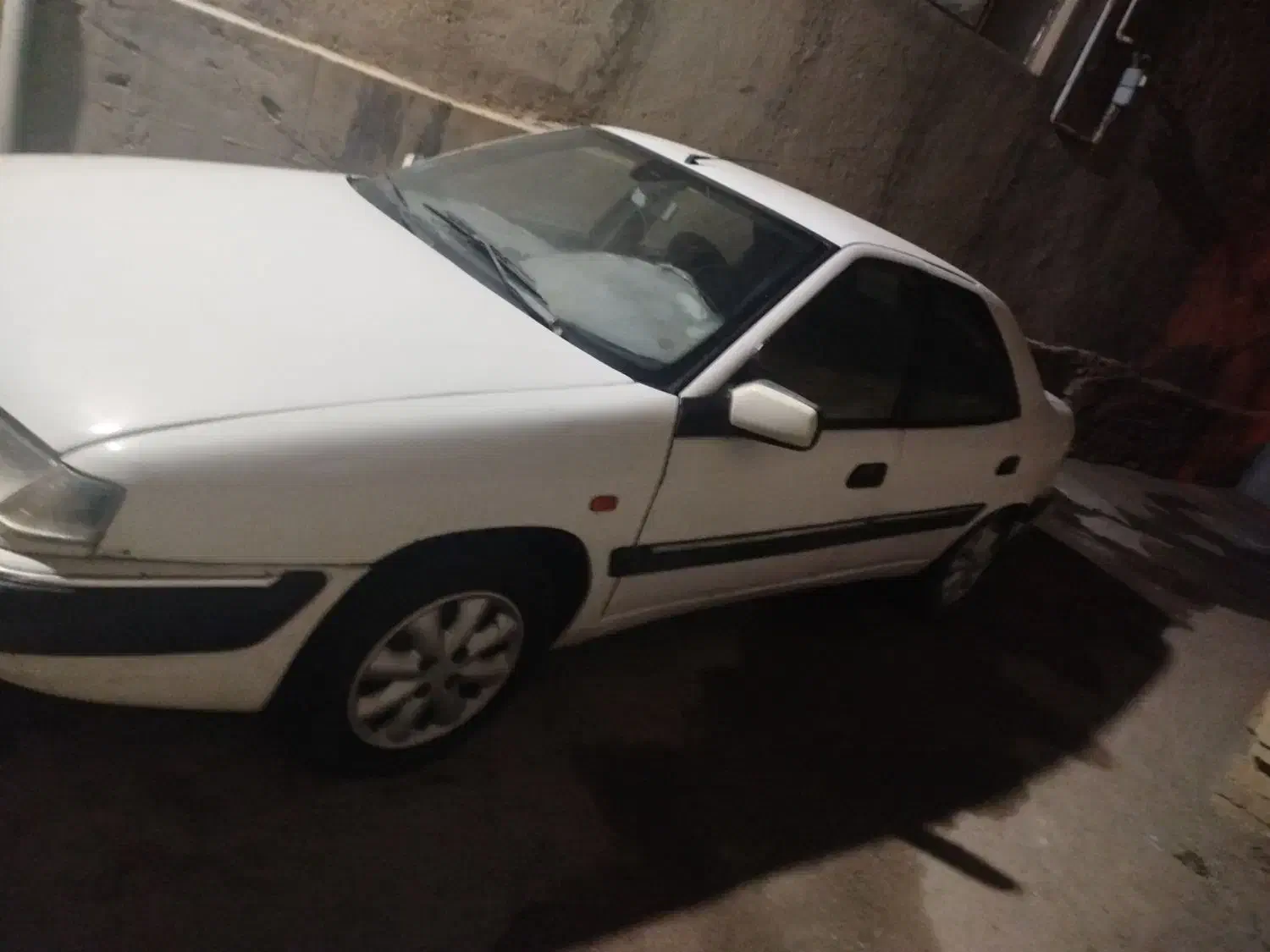 سیتروئن زانتیا 2000sx|خودرو سواری و وانت|میانه, |دیوار