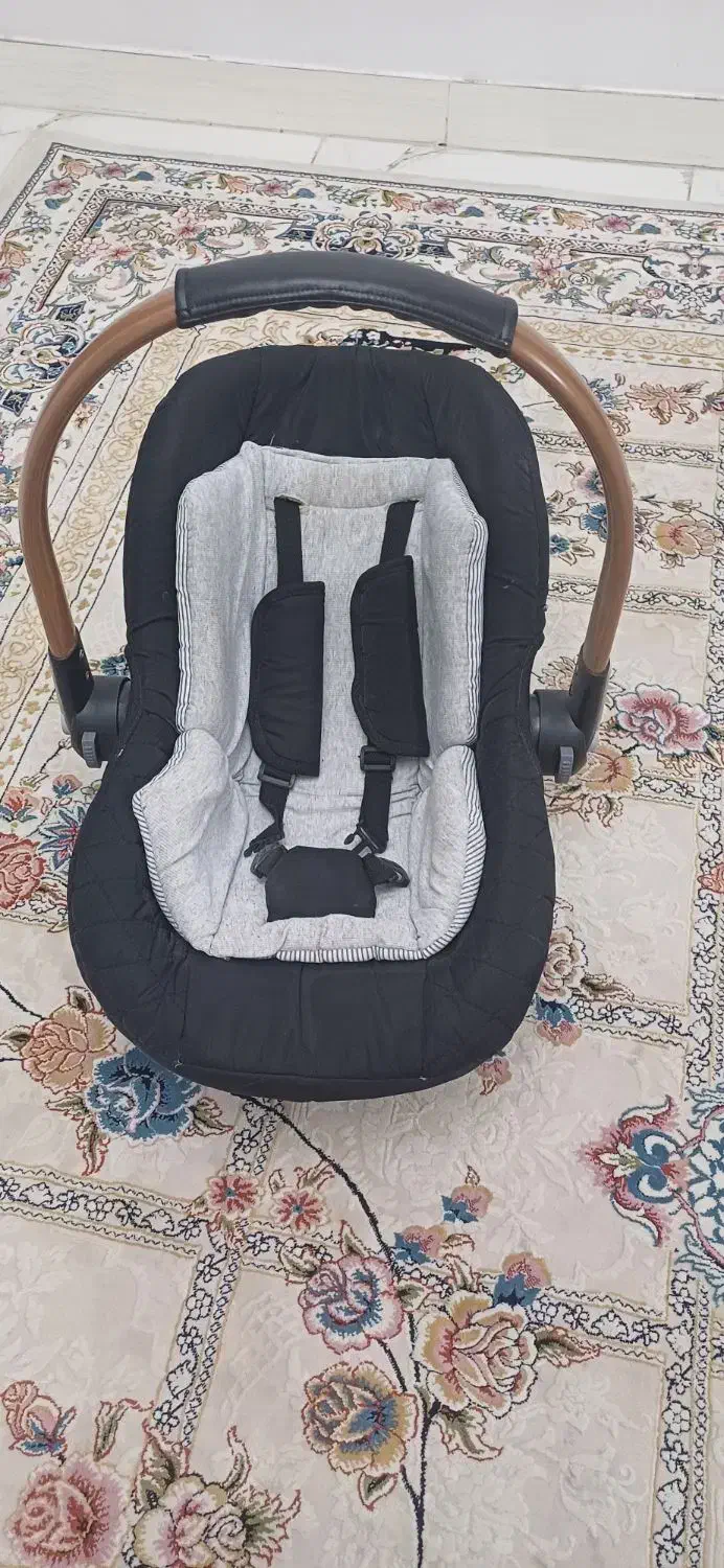 کریر در حد|اسباب و اثاث بچه|تهران, شهرک شریعتی|دیوار