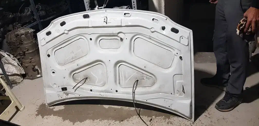 کاپوت جلو ال نود سفید فابریک و206نقره ابی|قطعات یدکی و لوازم جانبی|شیراز, شهرک کوثر|دیوار