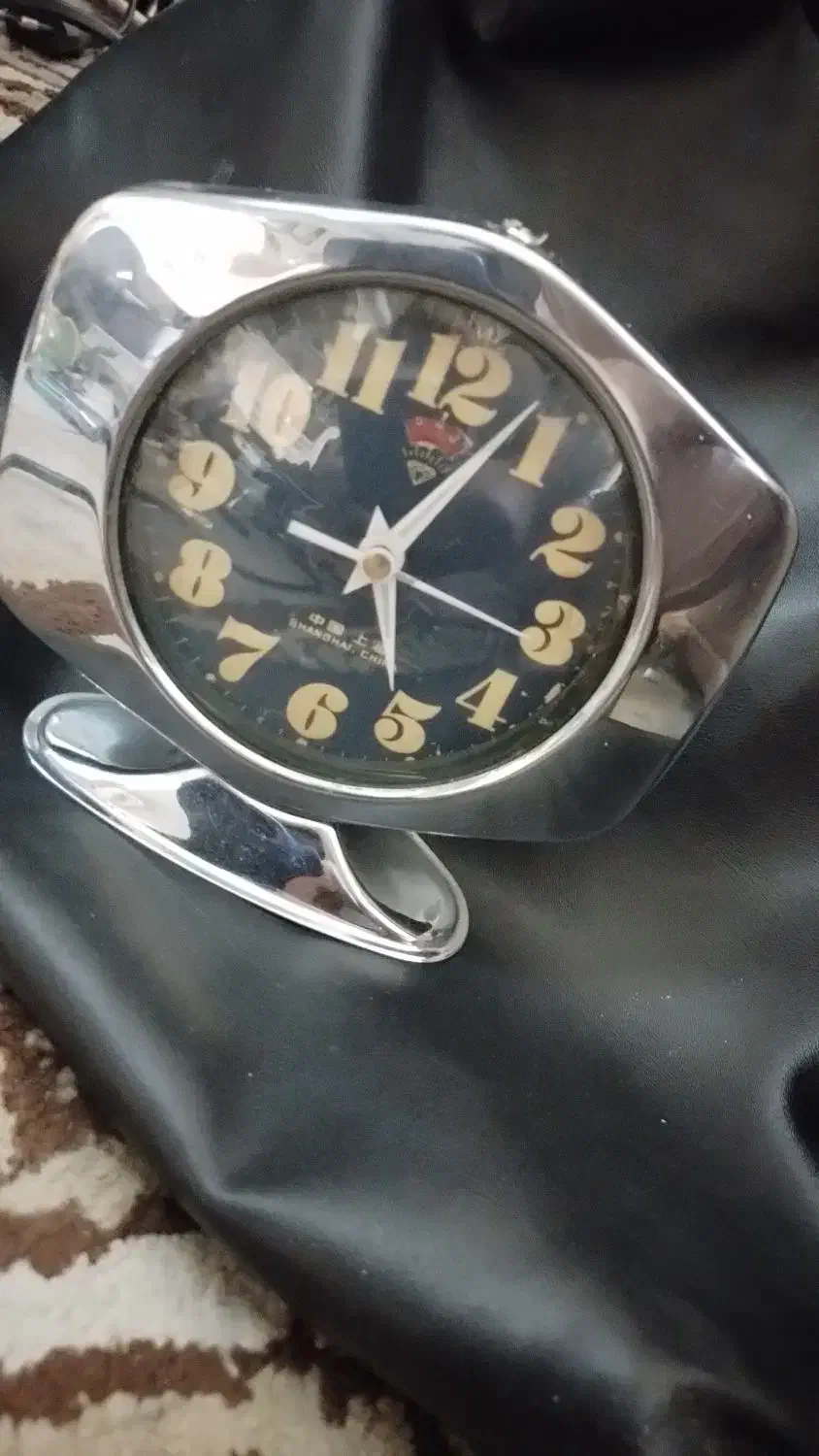 ساعت رومیزی کوکی انتیک|کلکسیون اشیاء عتیقه|شاهین‌شهر, طالقانی|دیوار