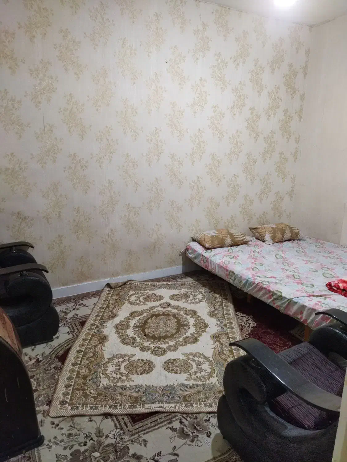 سویت مسافر|اجارهٔ کوتاه‌مدت آپارتمان و سوئیت|شیراز, شیشه‌گری|دیوار