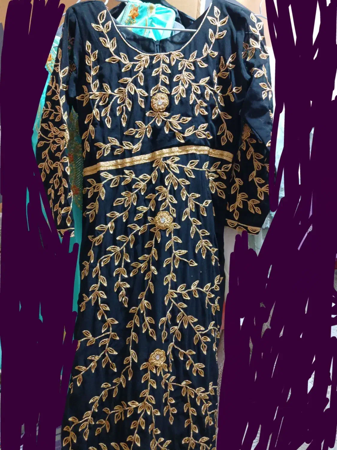 لباس بندری|لباس|میناب, |دیوار