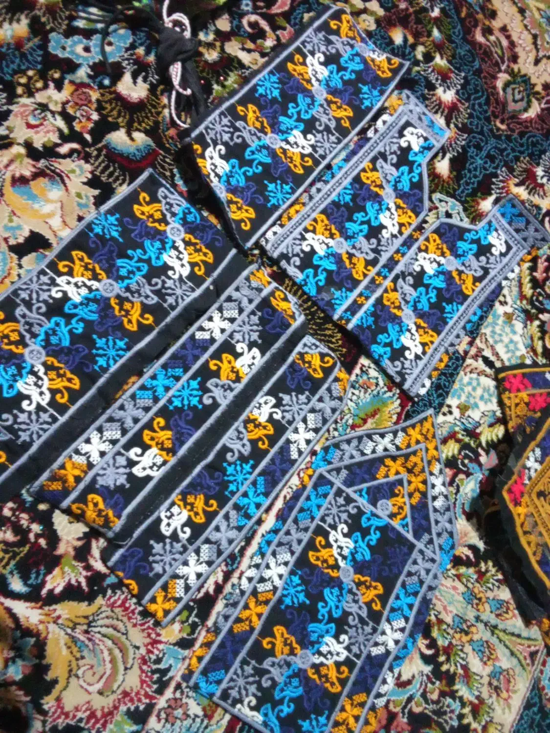 لباس|کفش و لباس بچه|کرمان, |دیوار