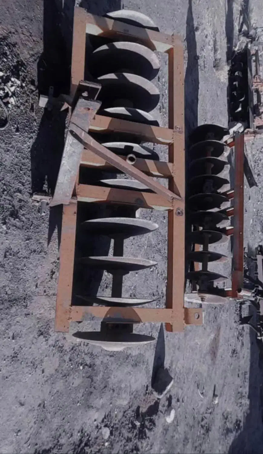 دیکس تراکتور|ماشین‌آلات صنعتی|بردسیر, |دیوار