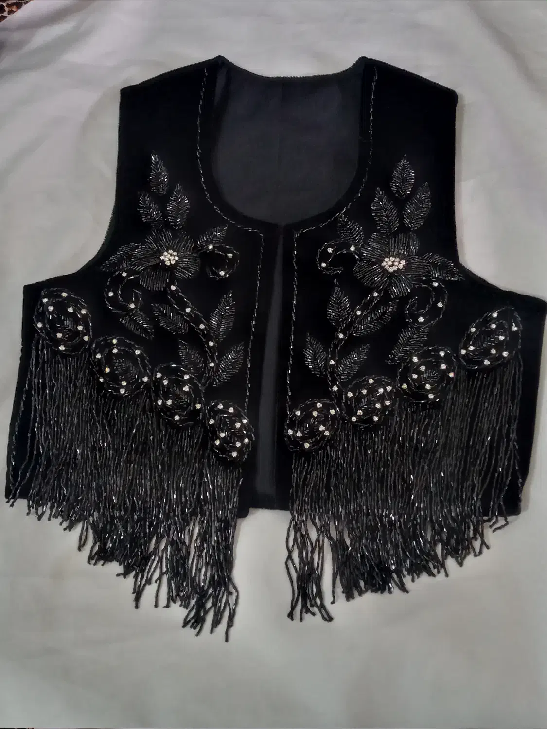 جلیقه|لباس|کرمانشاه, |دیوار