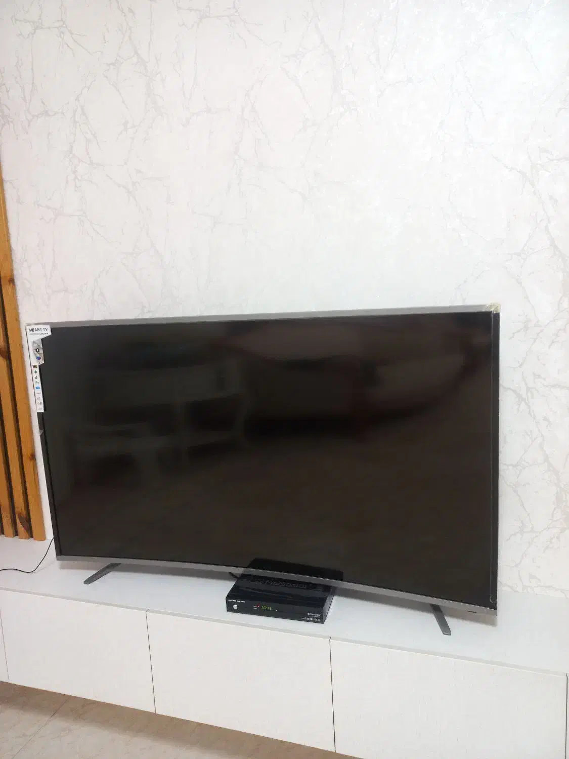تلویزیون سامسونگ ۵۵ اینچ اولد کاملا سالم|تلویزیون و پروژکتور|سنندج, |دیوار