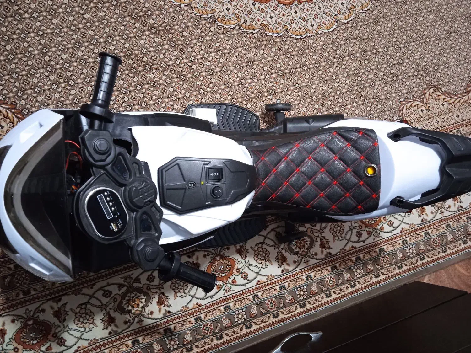 موتور شارژی سالم|اسباببازی|شیراز, شهرک مطهری|دیوار