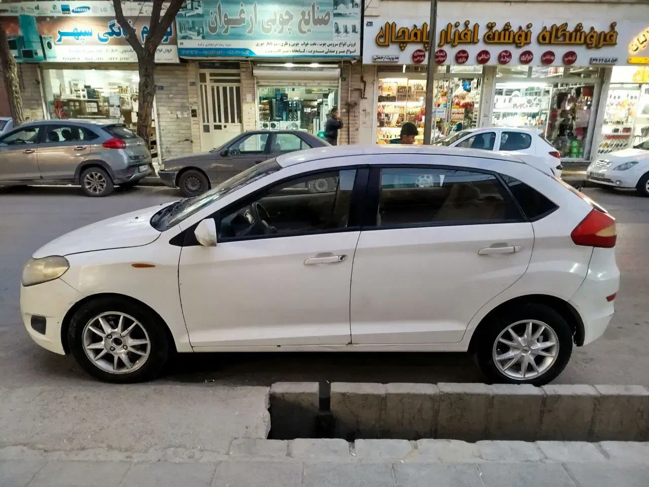 ام وی ام ۳۱۵|خودرو سواری و وانت|مشهد, جانباز|دیوار