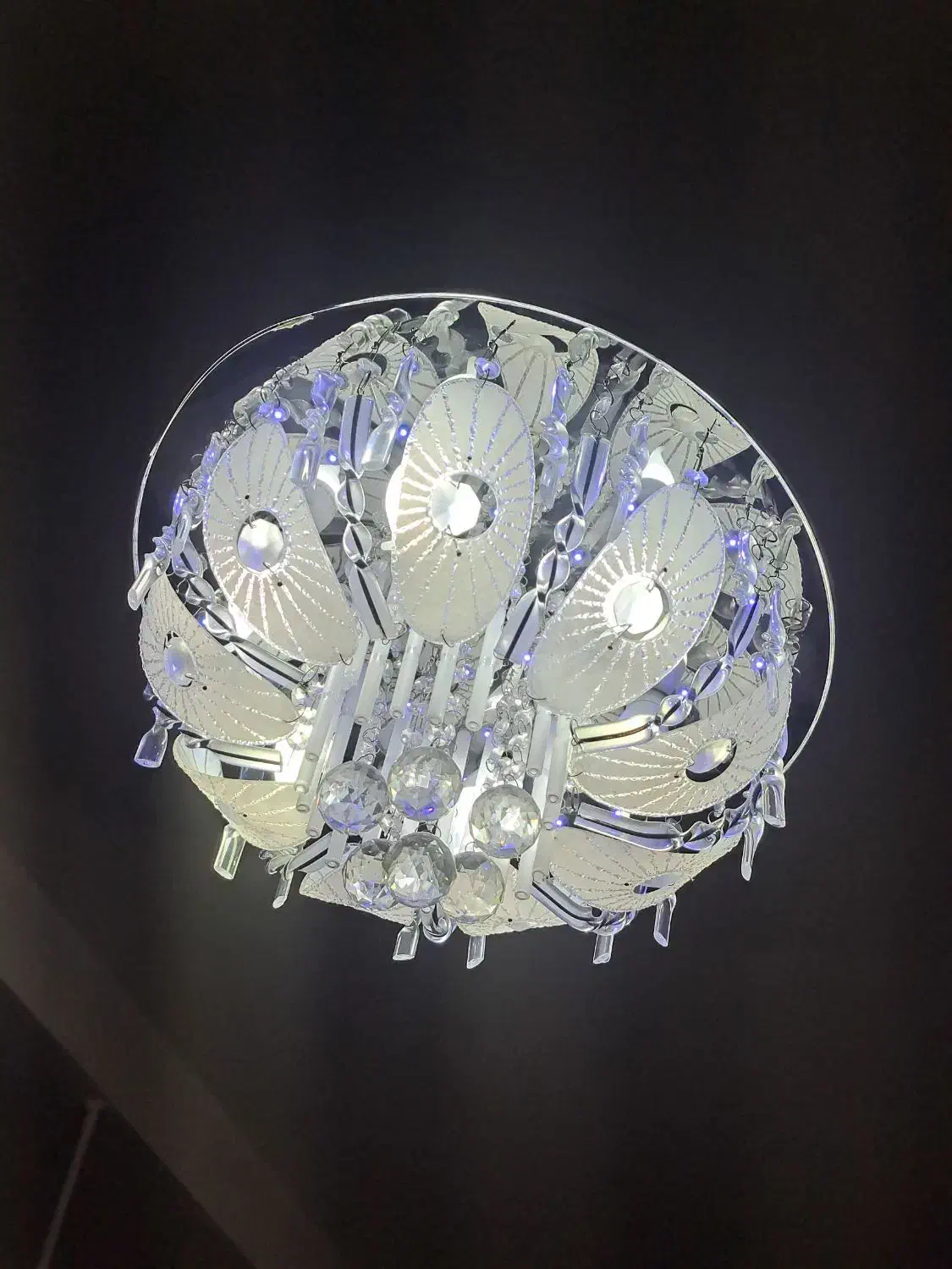 لوستر ریموت دار ولوستر۴تاییsmd واتاق کودک هالوژن|لوستر و چراغ آویز|اسلامشهر, شهرک سعیدیه|دیوار