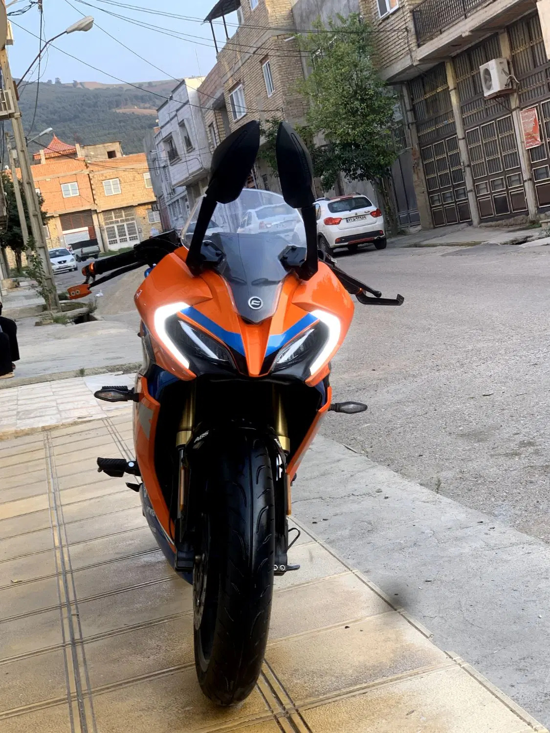 cf 250 sr|موتورسیکلت|گنبد کاووس, |دیوار