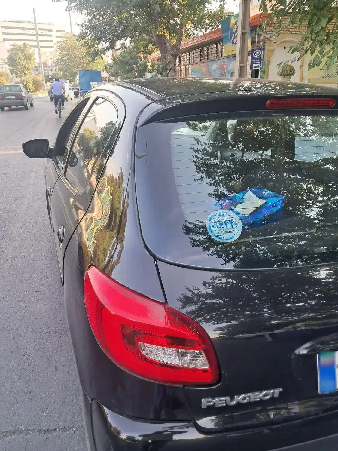 ۲۰۷ مدل ۹۷ اتوماتیک مشکی|خودرو سواری و وانت|اراک, |دیوار