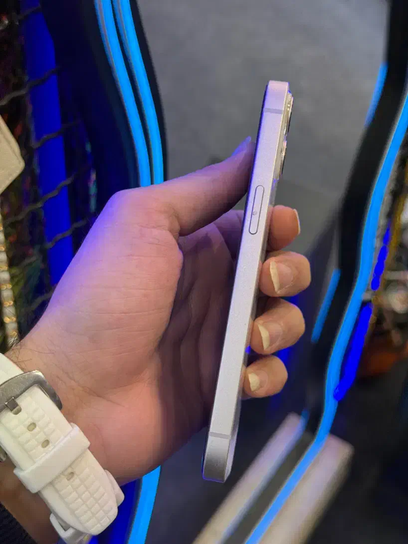 13نرمال|موبایل|مشهد, عنصری|دیوار