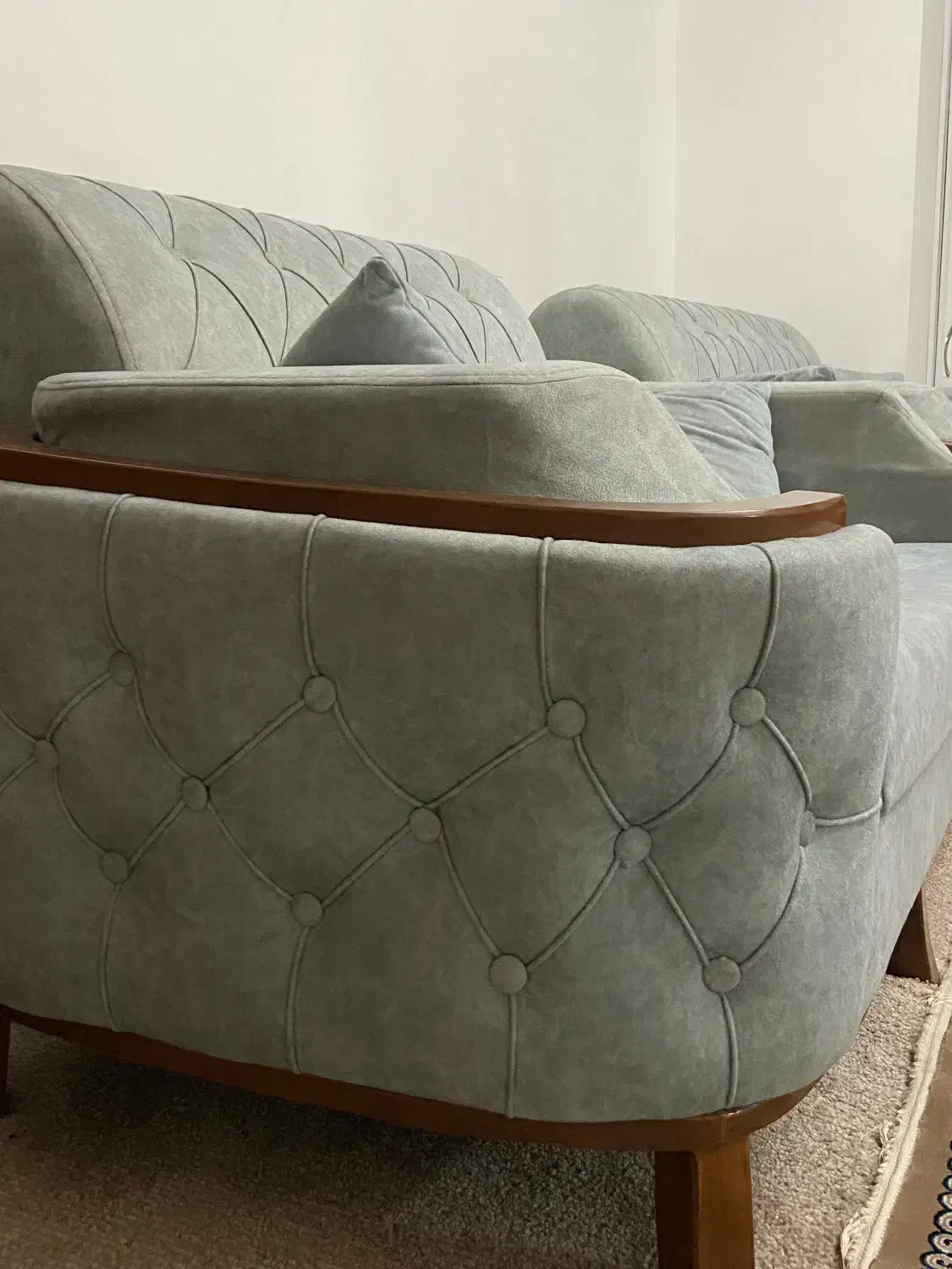 مبل چستر راحتی|مبلمان خانگی و میز عسلی|کرج, شاهین‌ویلا|دیوار