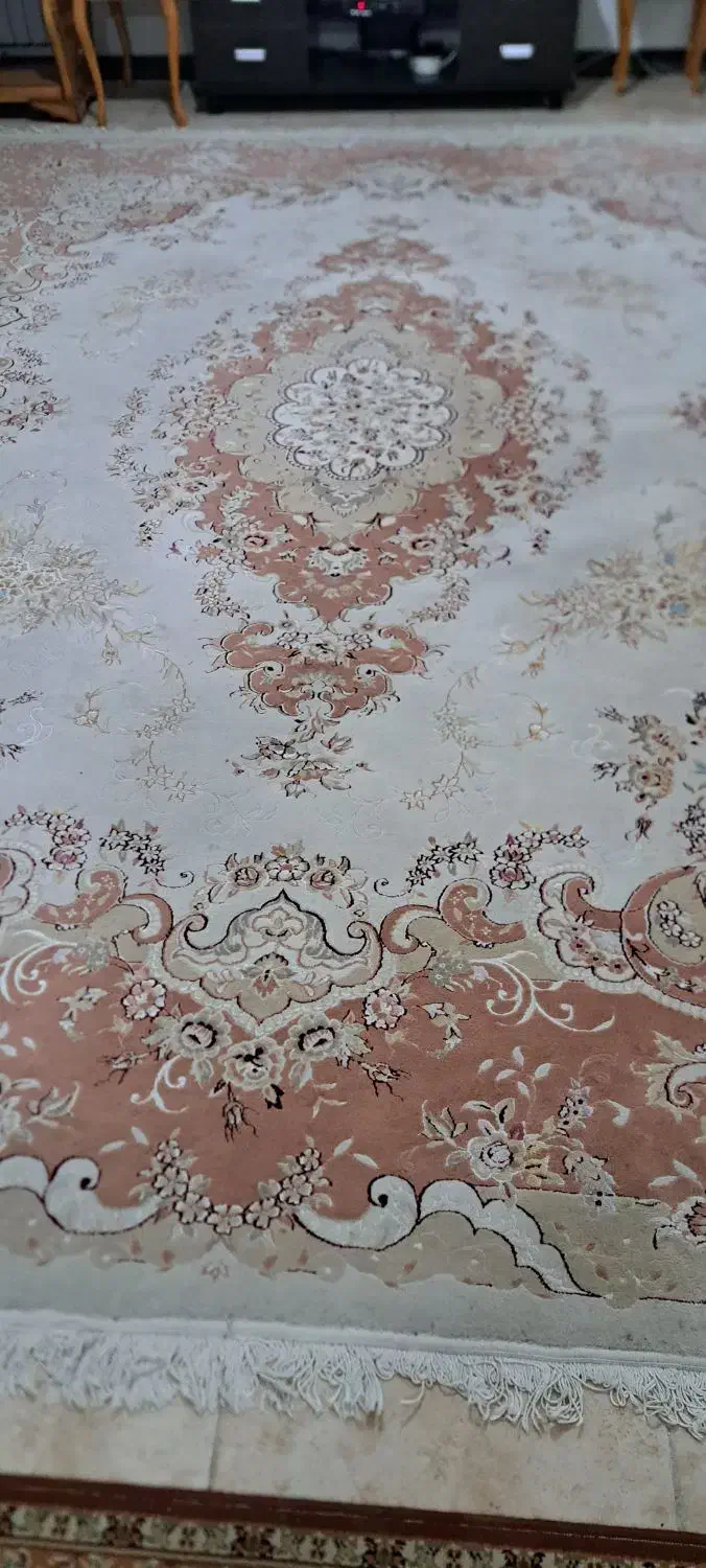 فرش ۱۲متری سالم و خوشرنگ|فرش|شاهین‌شهر, فردوسی|دیوار