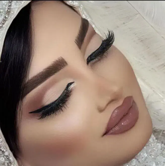گریم و میکاپ تخصصی|خدمات آرایشگری و زیبایی|اهواز, کوی رمضان|دیوار