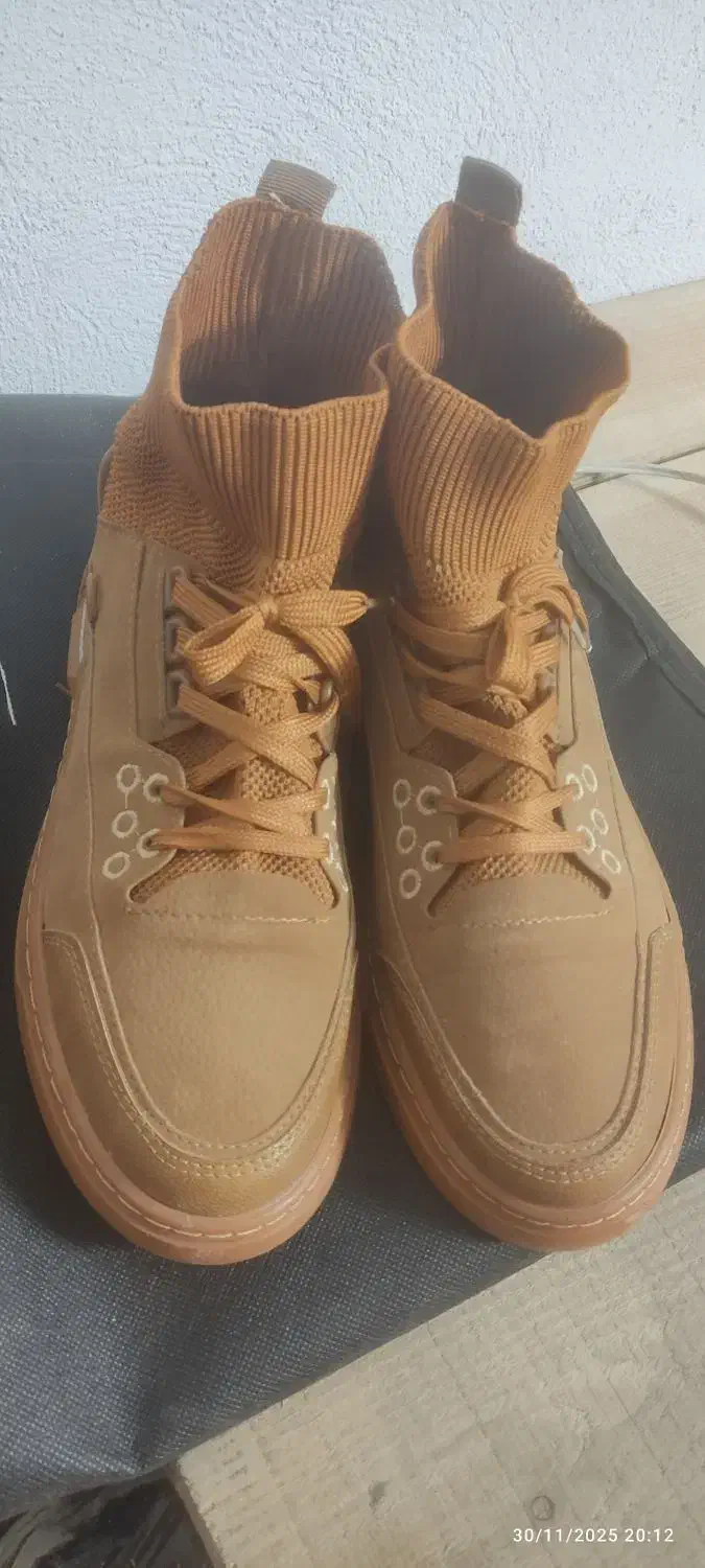 کتونی ساقدار سایز 41|کیف، کفش، کمربند|رشت, سعدی (تختی)|دیوار