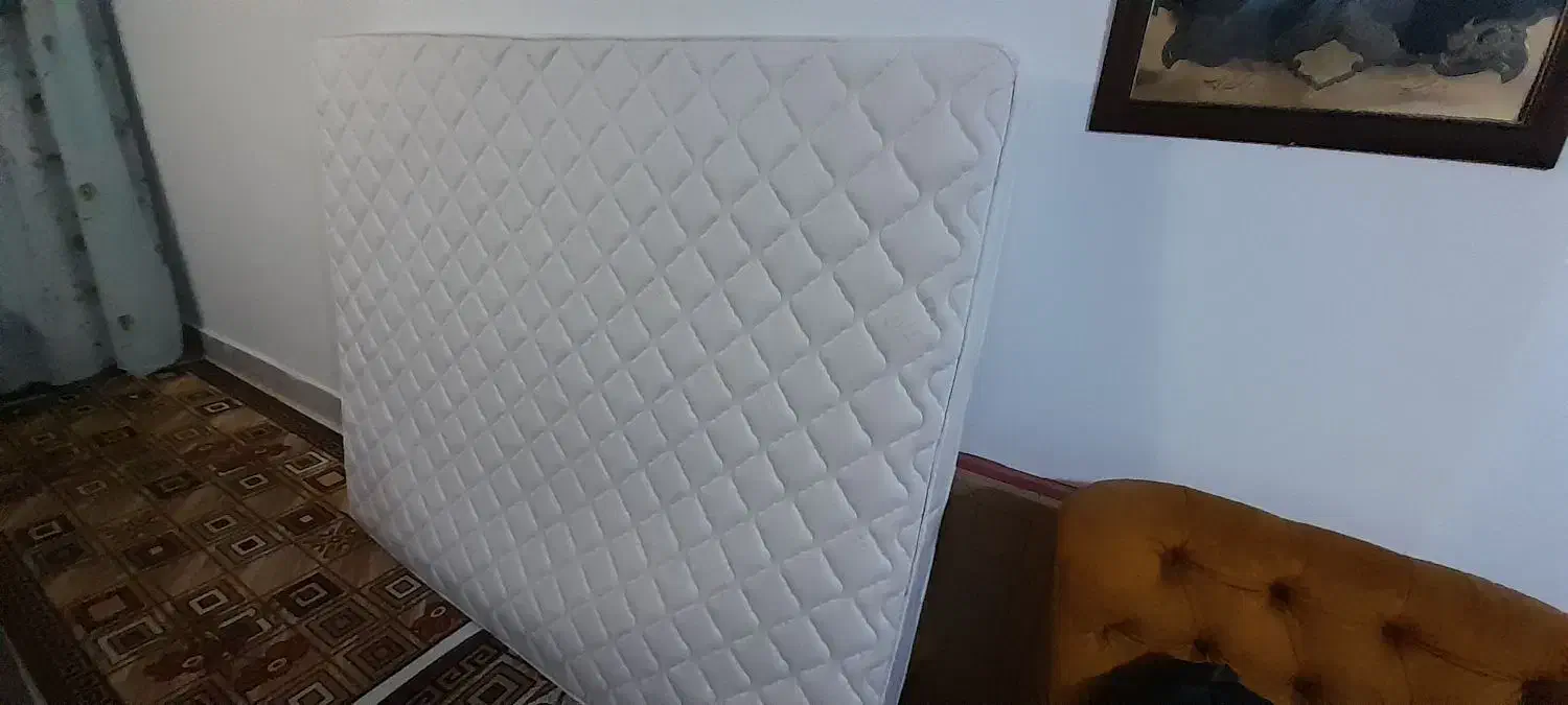 تشک|تشک تختخواب|شیروان (خراسان), |دیوار