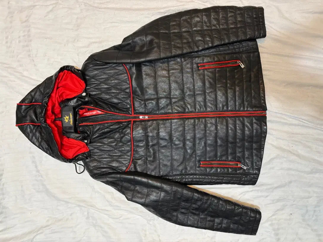 سه عدد کت چرمی زنانه نوین چرم|لباس|تهران, قلهک|دیوار