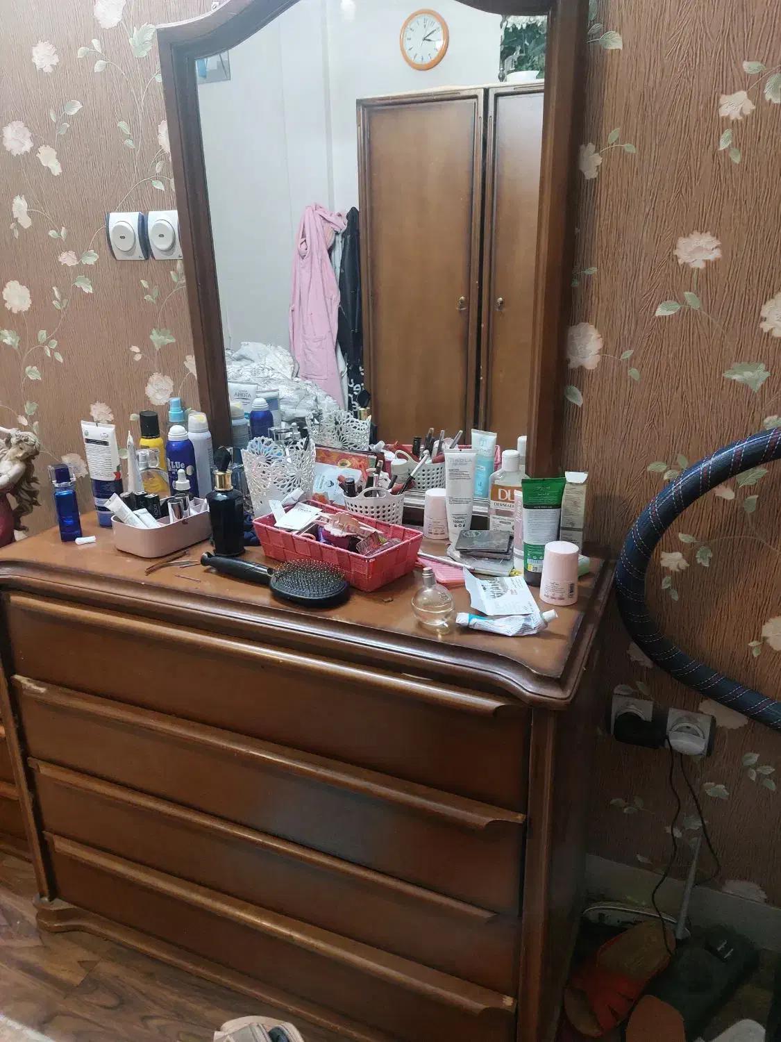 سرویس خواب دو نفره|تخت و سرویس خواب|شیراز, شهرک ایثار|دیوار