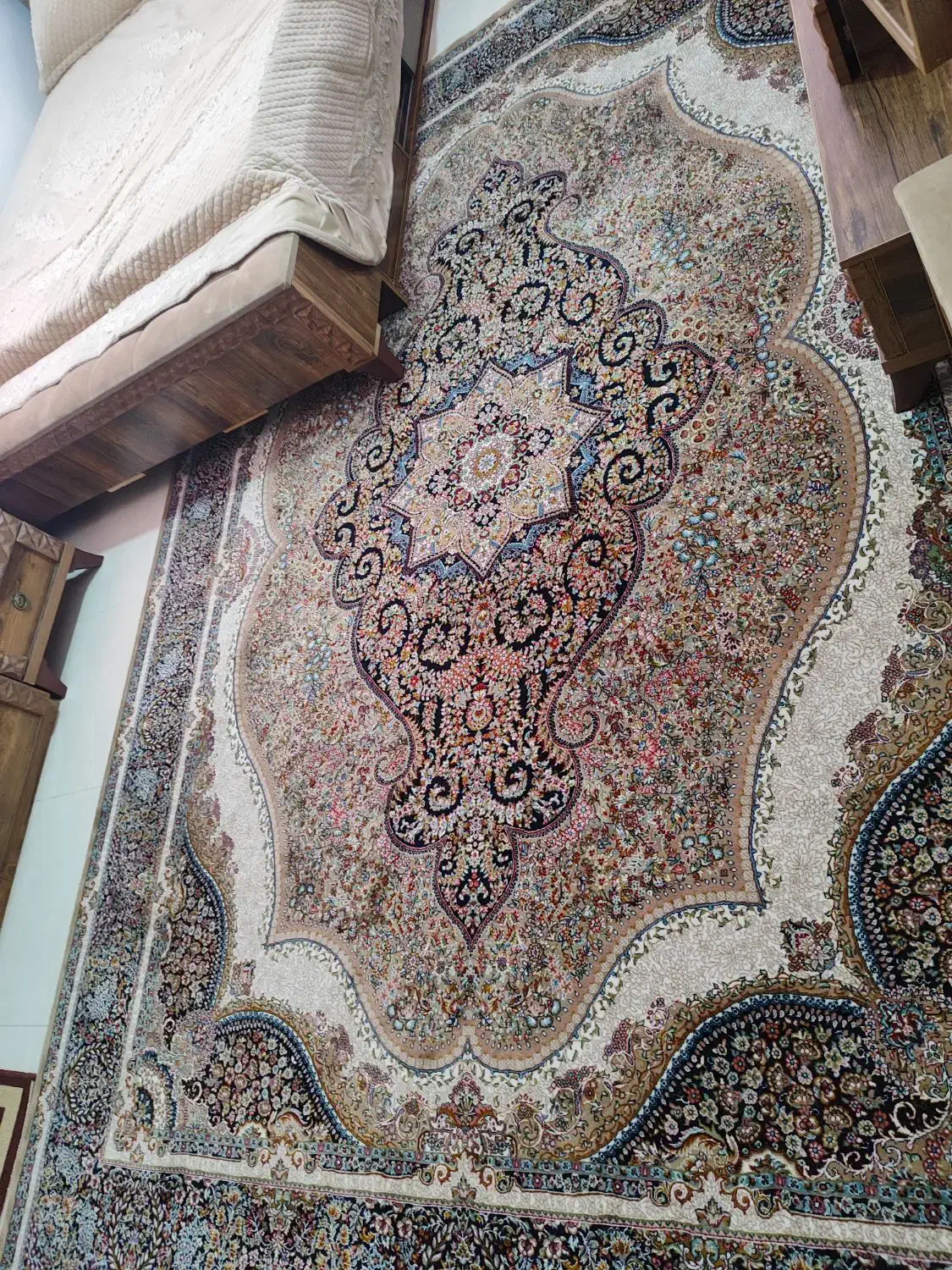 فرش 9متری نو|فرش|تاکستان, |دیوار