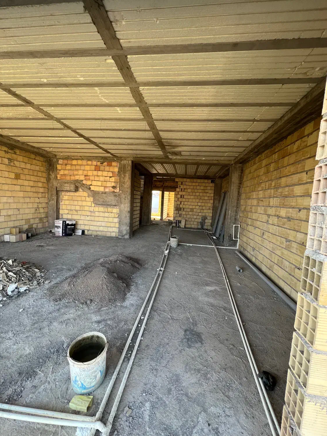 پیش فروش واحد ۱۴۴متری میدان فرزانه بلوار اطلاعات|پیش‌فروش املاک|رشت, کوی امام رضا|دیوار