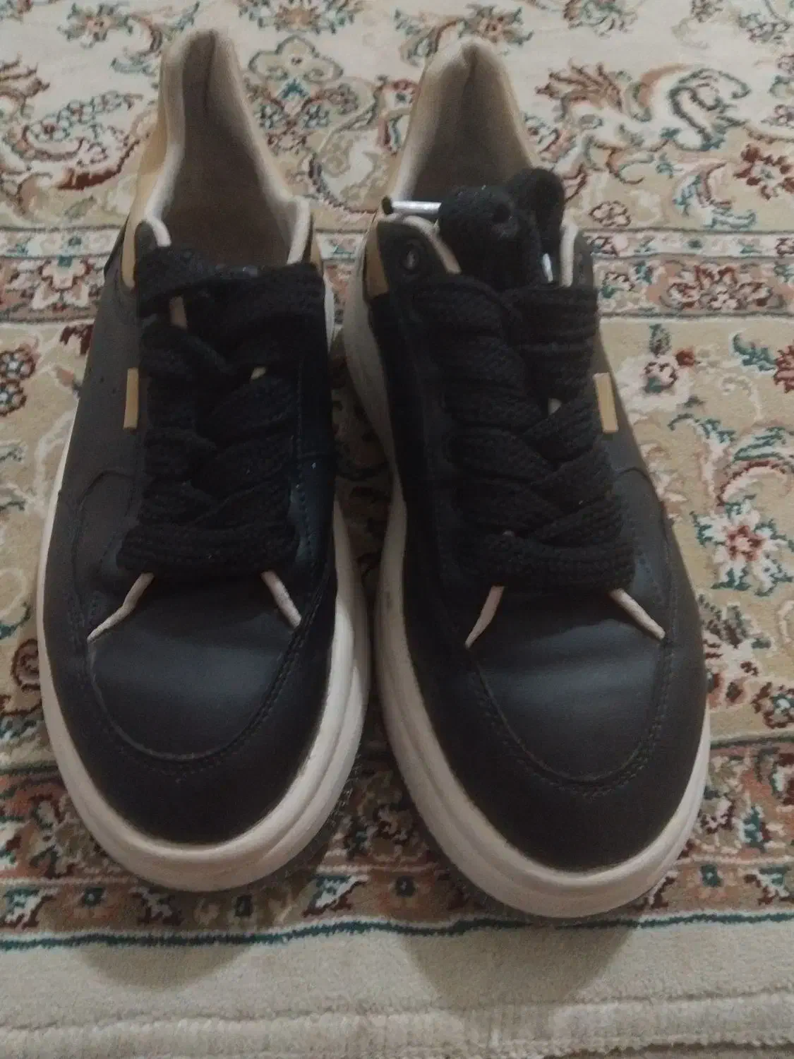 کالج و کتونی|کیف، کفش، کمربند|کرج, ملک‌آباد|دیوار