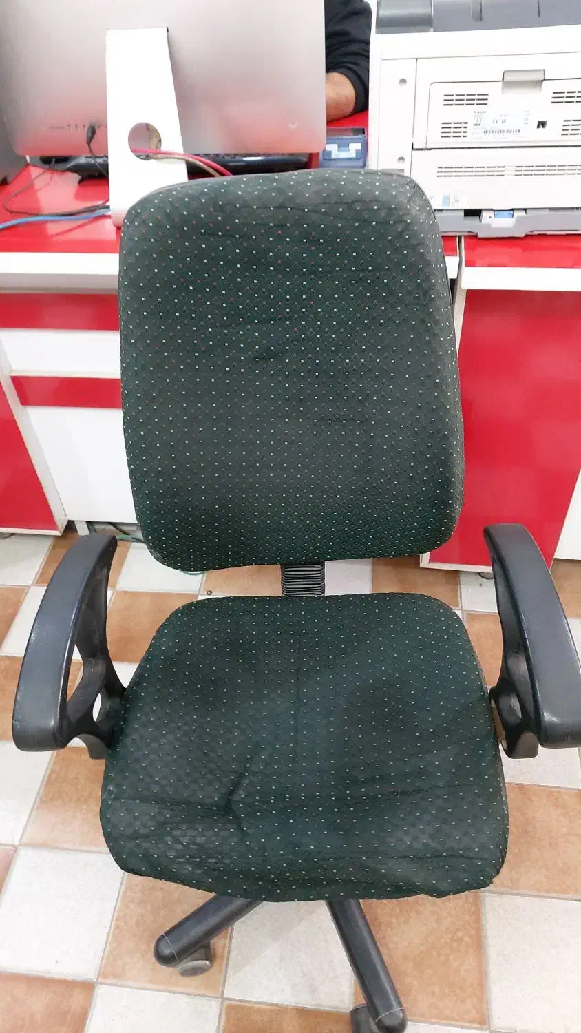 صندلی|مبلمان اداری|یزد, |دیوار