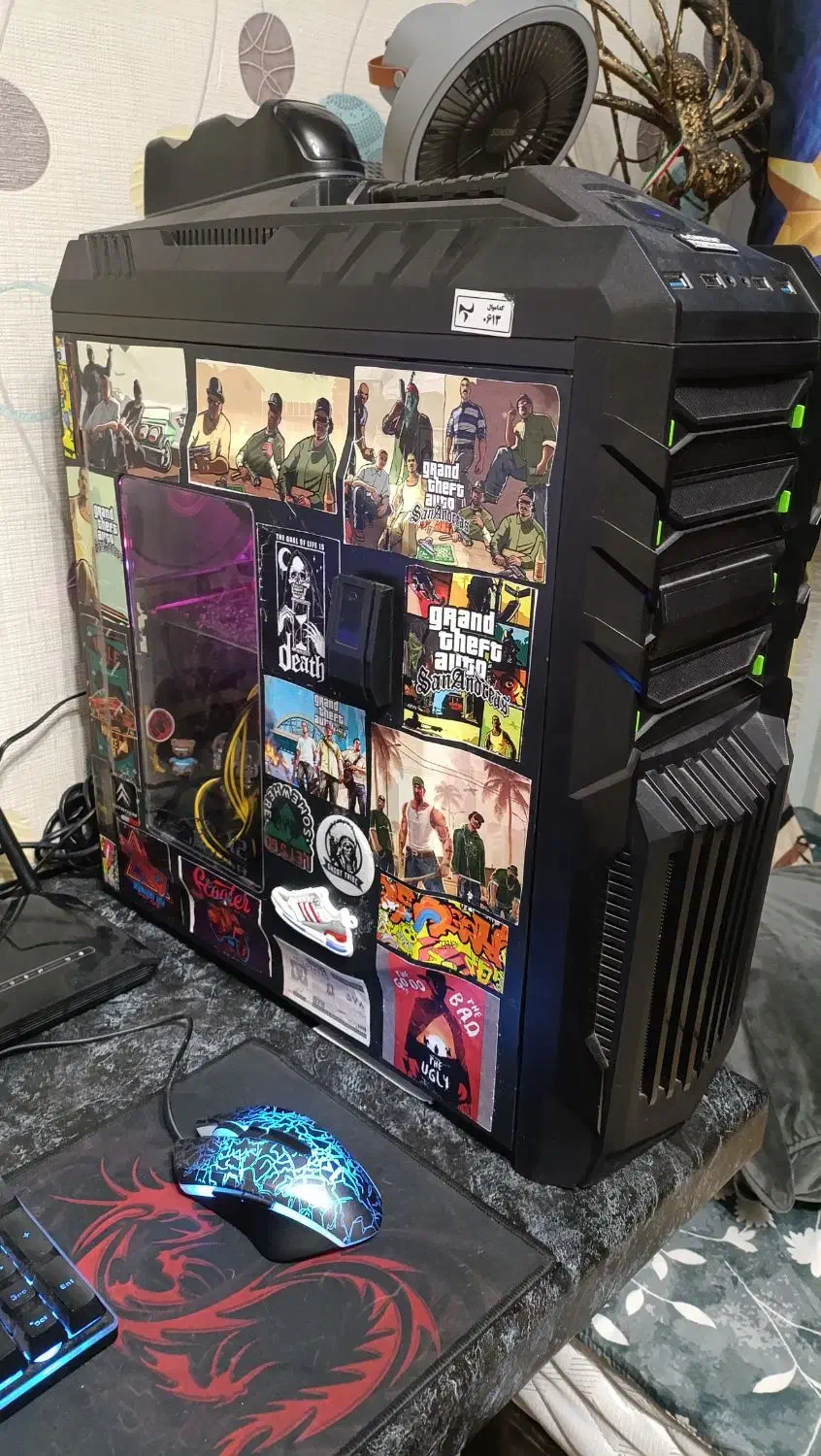 کیس گیمینگ و رندرینگ هشت هسته ای|رایانه رومیزی|تهران, خاک سفید|دیوار