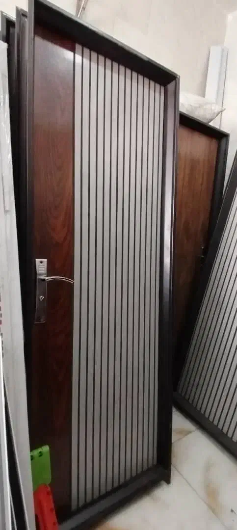 درب پی وی سی،چوبی و آلومینیوم آماده نصب|مصالح و تجهیزات ساختمان|تیران, |دیوار