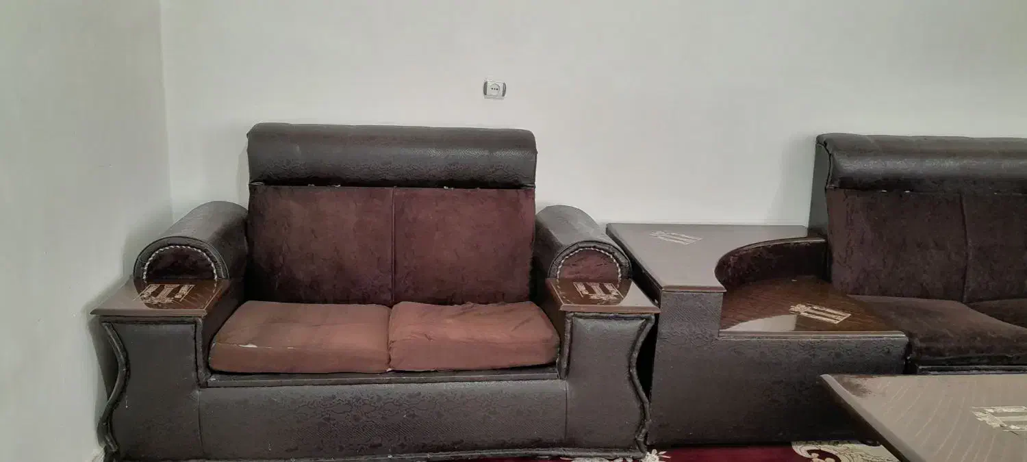 مبل|مبلمان خانگی و میز عسلی|ایوان, |دیوار