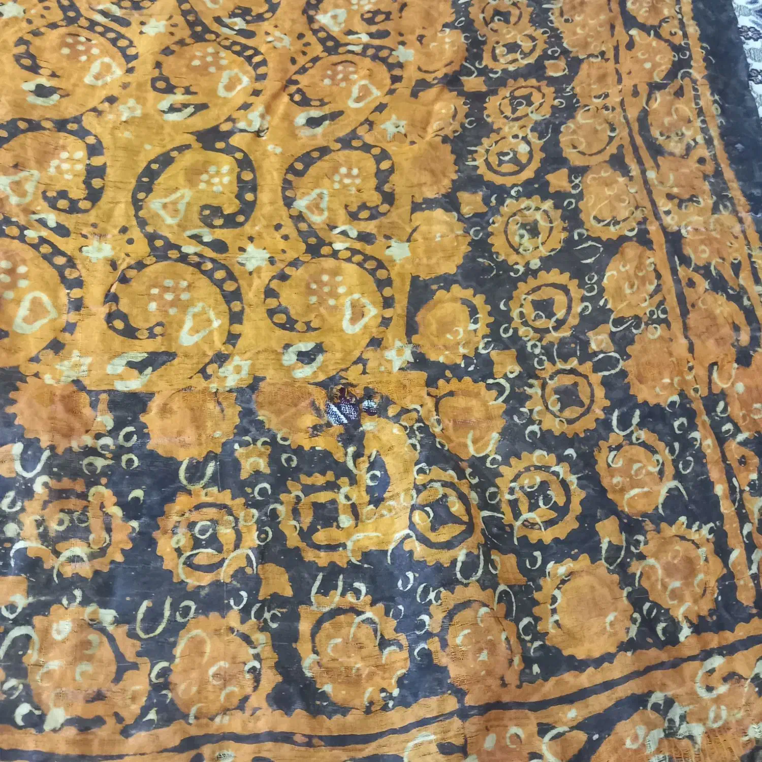 یالیق بسیار قدیمی خوشگل|کلکسیون اشیاء عتیقه|سراب, |دیوار