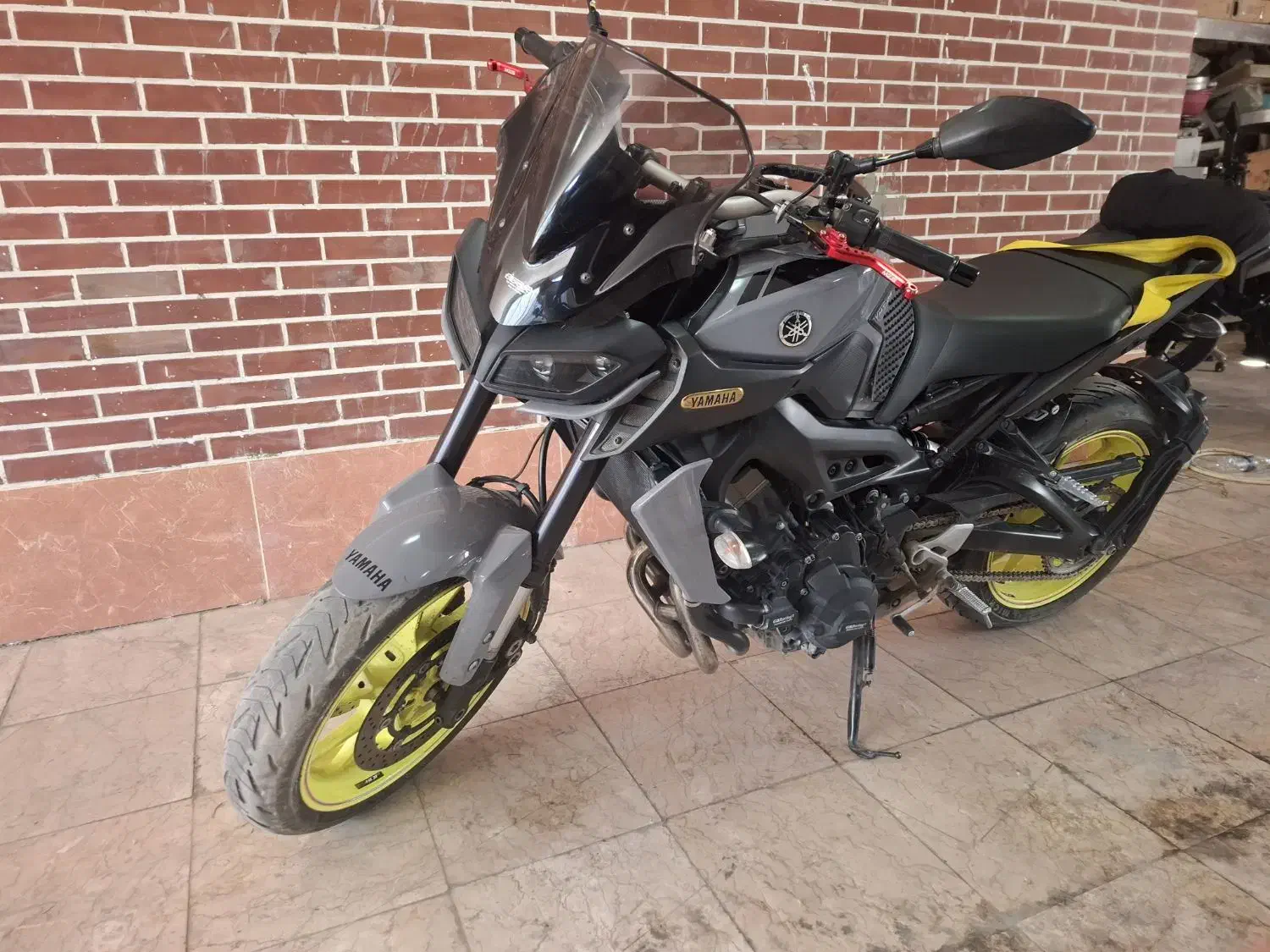 mt 9 cb  gsx بنلی|موتورسیکلت|اصفهان, خانه اصفهان|دیوار