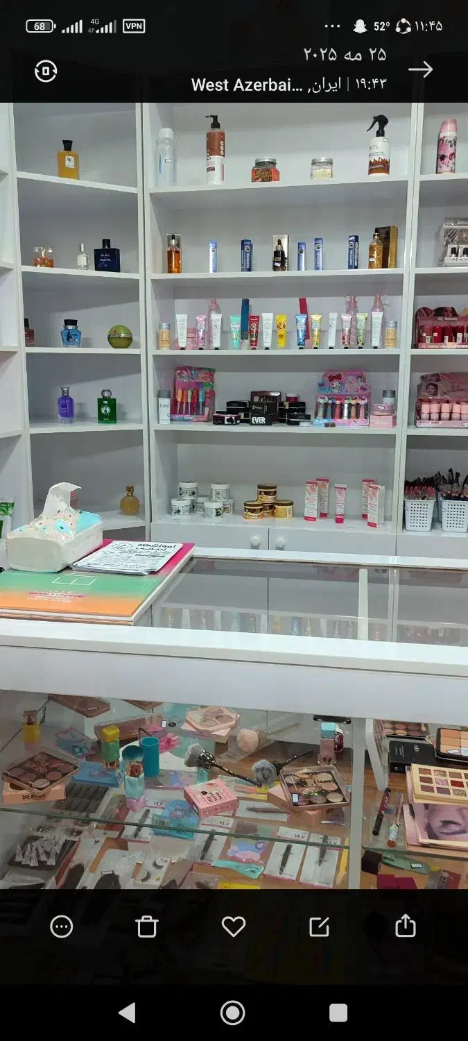 ویترین و قفسه بندی MDF نو نو برای فروش|فروشگاه و مغازه|سلماس, |دیوار