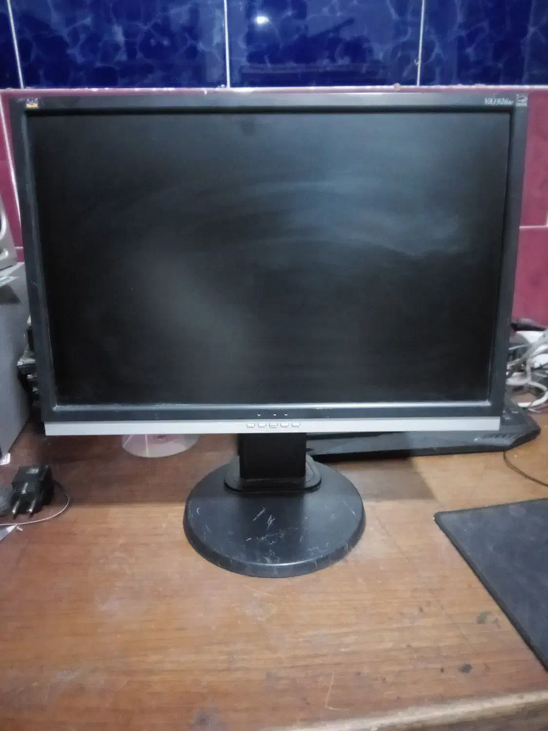 مانیتور 19اینچ پایه آسانسوری|قطعات و لوازم جانبی رایانه|ارومیه, |دیوار