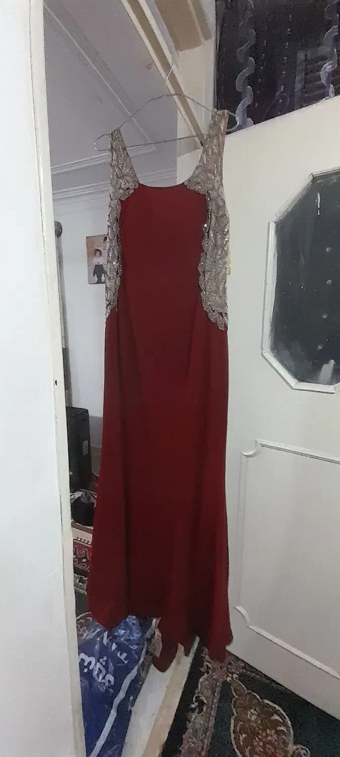 لباس مجلسی|لباس|کرج, ساماندهی|دیوار