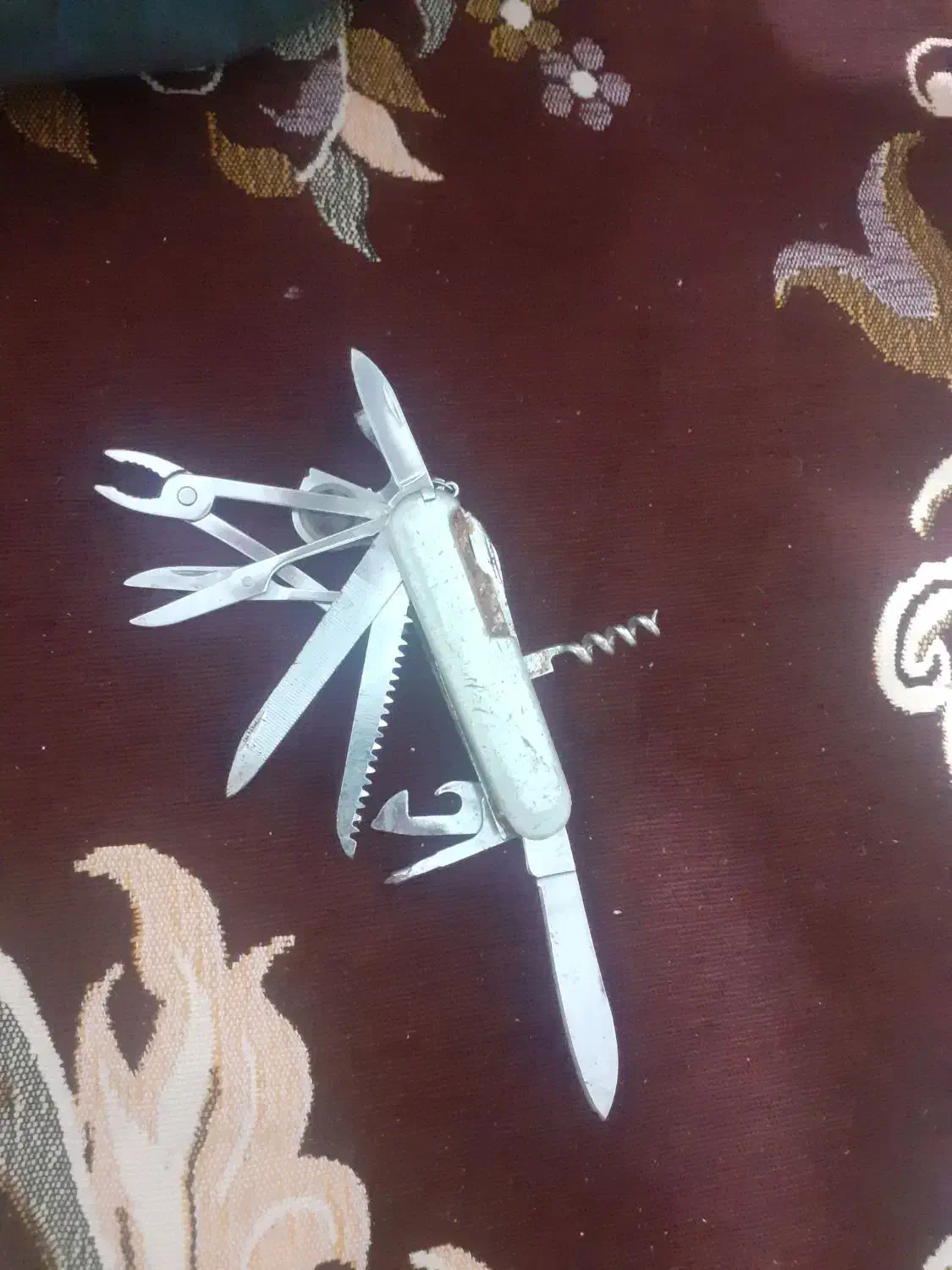 چاقو چند کاره|کلکسیون اشیاء عتیقه|نسیم‌شهر, |دیوار