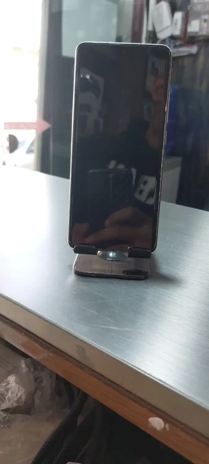 گوشی|موبایل|اصفهان, باغ نگاره|دیوار