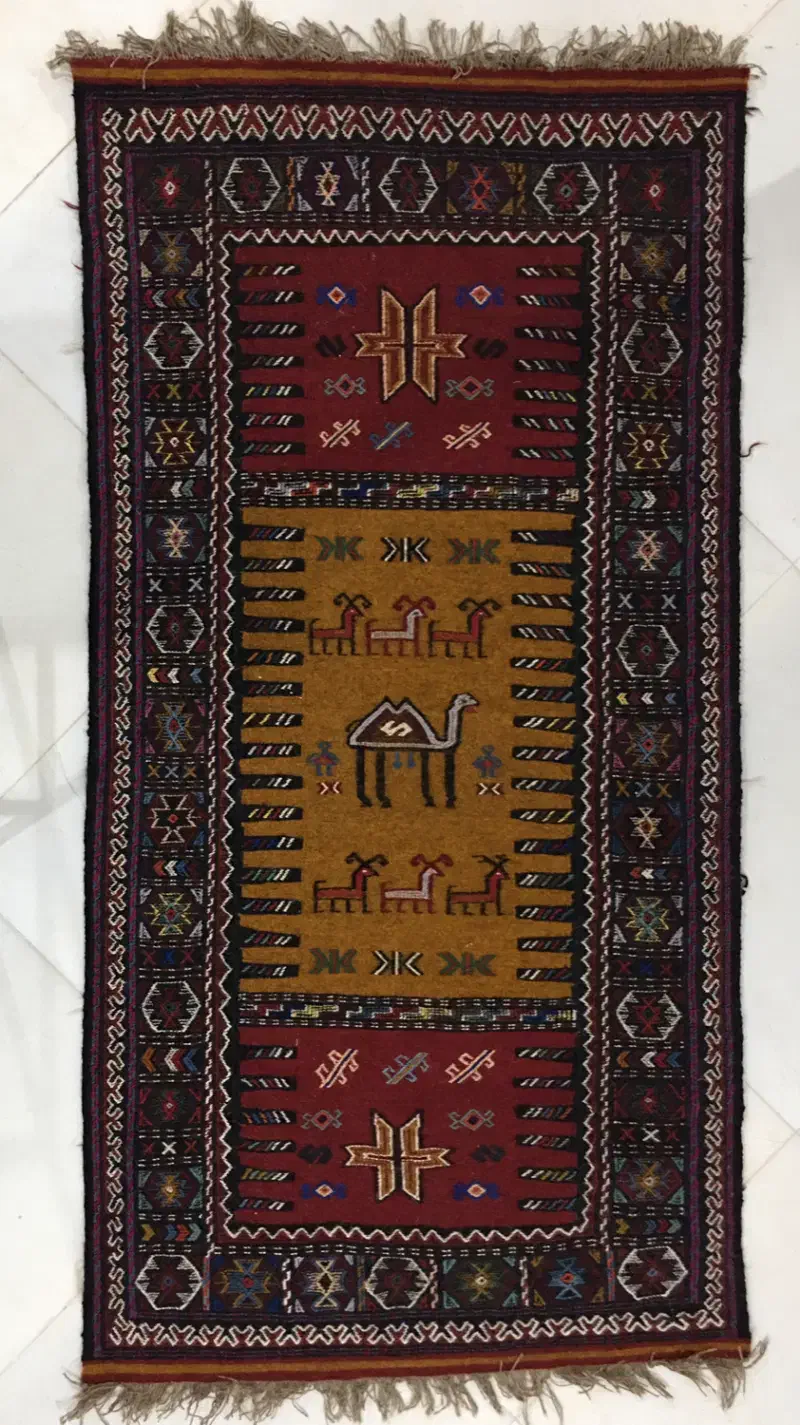 گلیم سفره و پادری دستبافت|گلیم، جاجیم، گبه|شیروان (خراسان), |دیوار