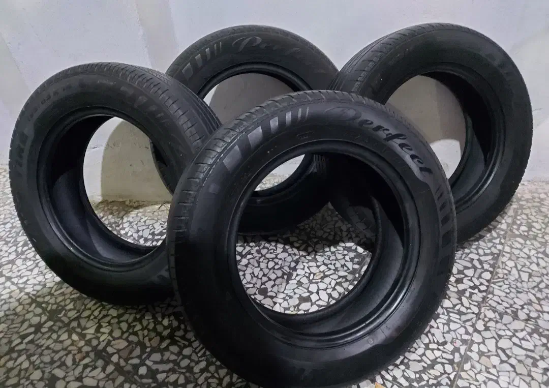 لاستیک کویر تایر کاملا سالم ۸۰ درصد درجه یک|قطعات یدکی و لوازم جانبی|صومعه‌سرا, |دیوار