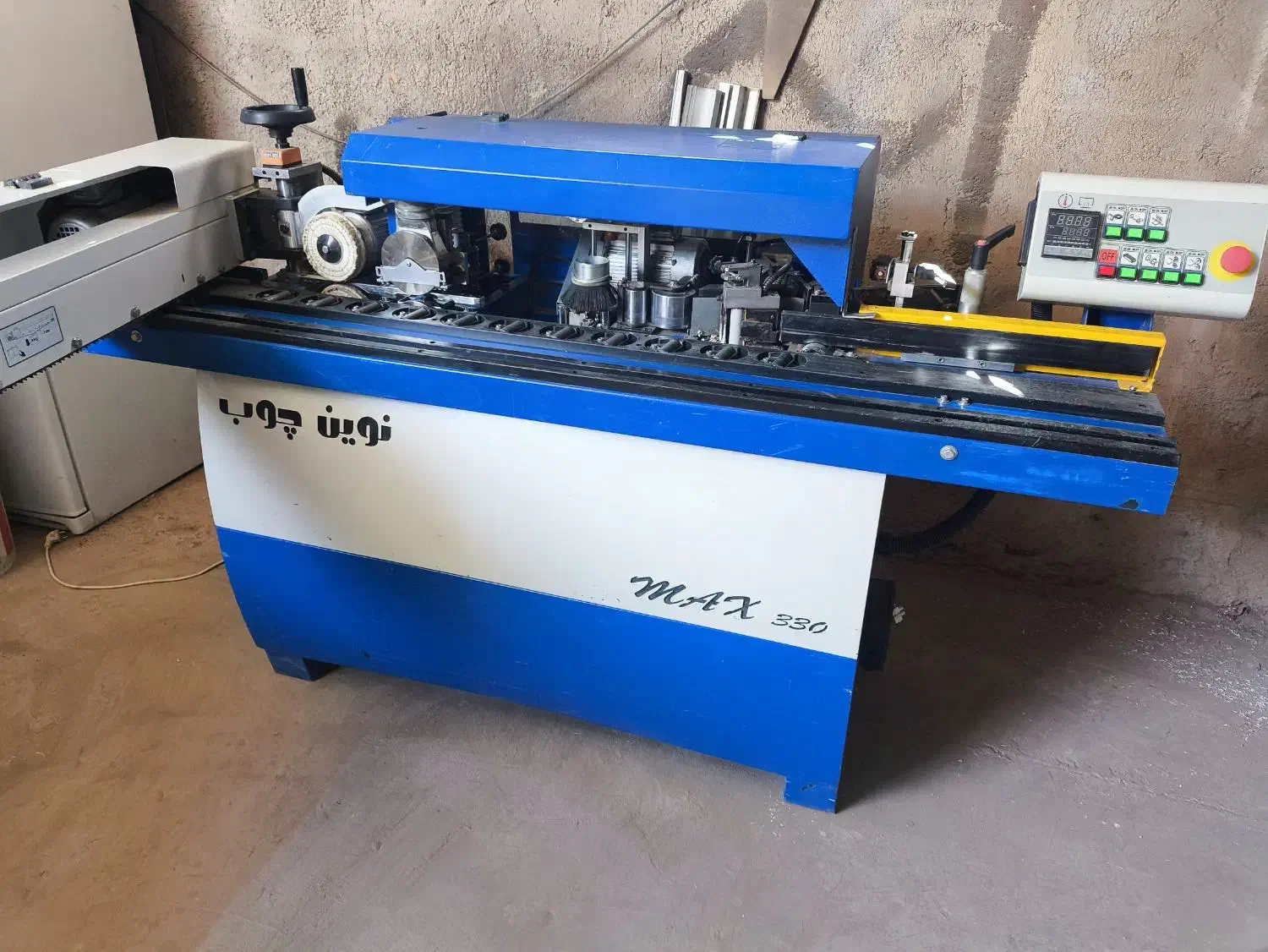 لبه چسبان دورکن سی ان سی|ماشینآلات صنعتی|خاوران, |دیوار